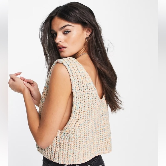 Free People Hoopla boxy knit vest top in peach Size L - Picture 2 of 7